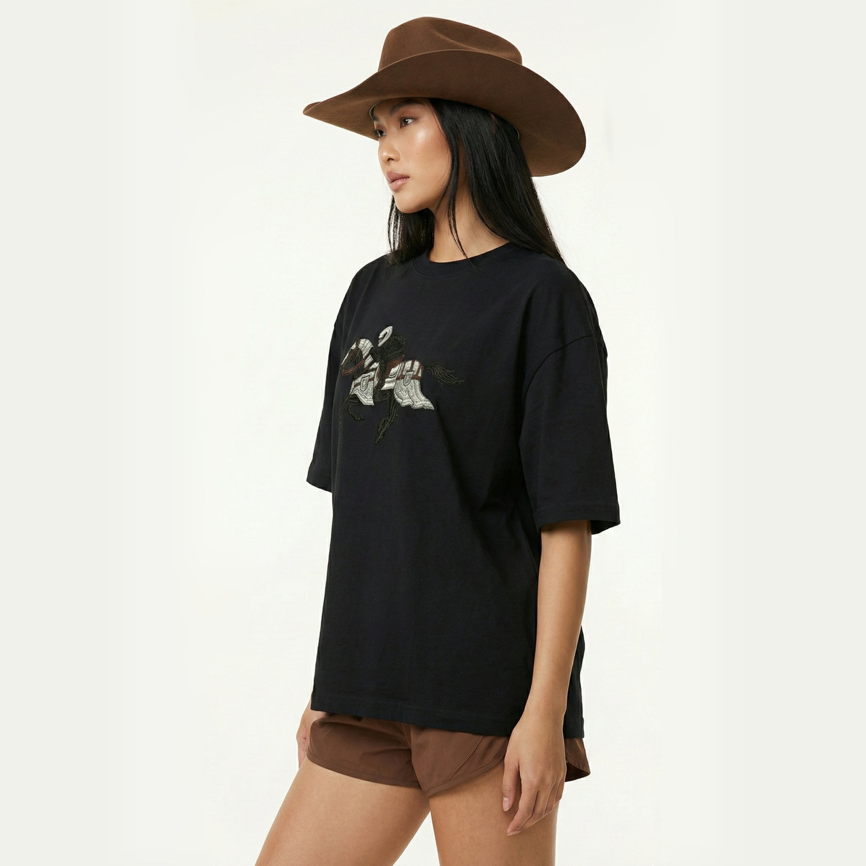 Civary Black in Benjakitti performance tee