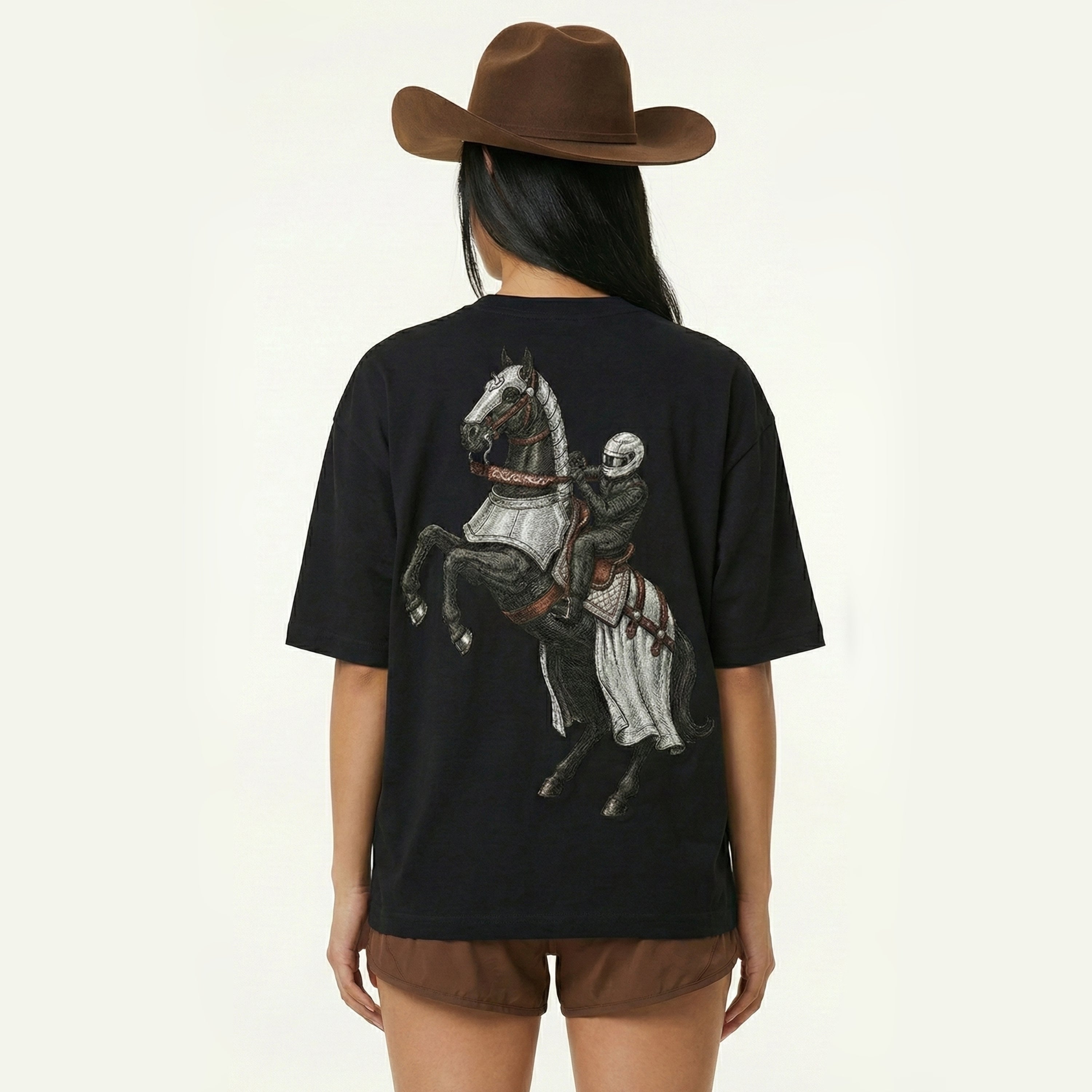 Civary Black in Benjakitti performance tee